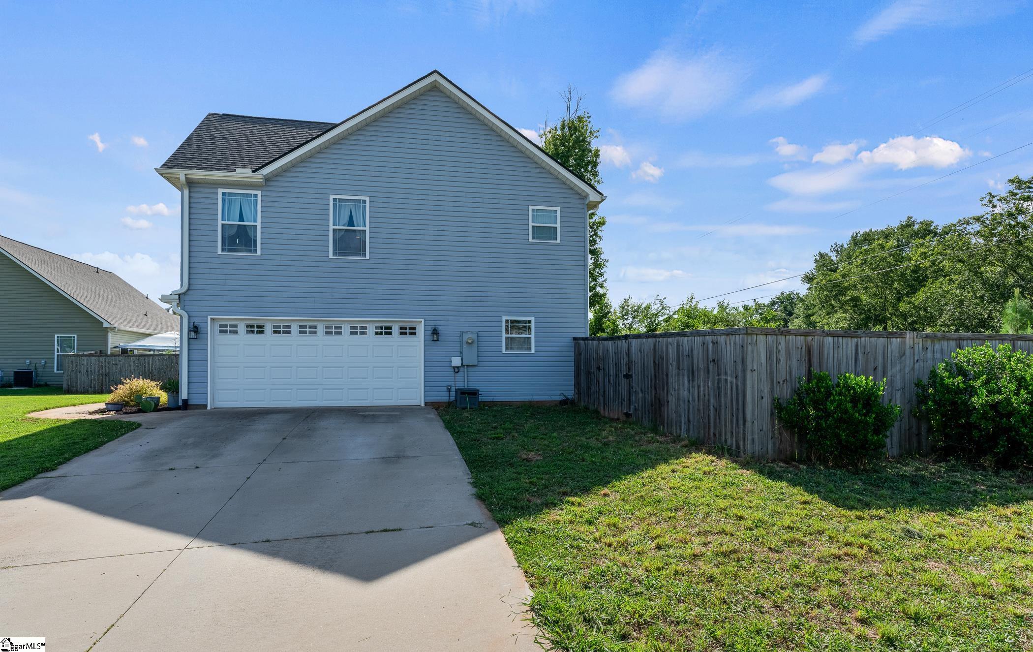 139 State Rd S-42-8270 Duncan, SC 29334 - Photo 4 of 34