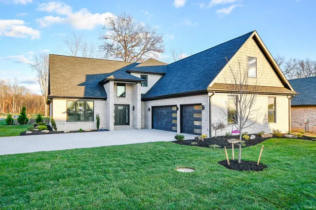 $649,900 | 10143 Gallop Way, Evansville, IN 47725