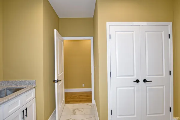 $614,900 | 10143 Gallop Way, Evansville, IN 47725