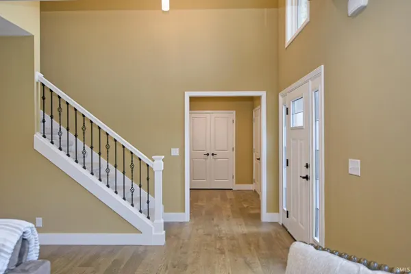 $614,900 | 10143 Gallop Way, Evansville, IN 47725