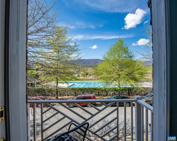 $479,900,000 | 389 Claremont Lane, Crozet, VA 22932