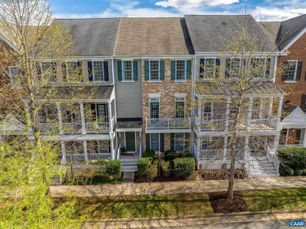 $479,900,000 | 389 Claremont Lane, Crozet, VA 22932