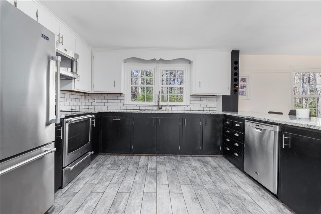 35 Hallville Road Exeter, RI 02822 - Photo 13 of 50