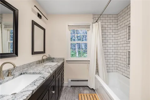 $635,000 | 35 Hallville Road, Exeter, RI 02822