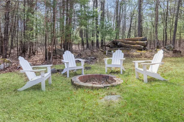 $635,000 | 35 Hallville Road, Exeter, RI 02822