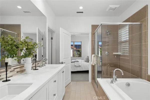 $1,800,000 | 76 Decker, Irvine, CA 92620