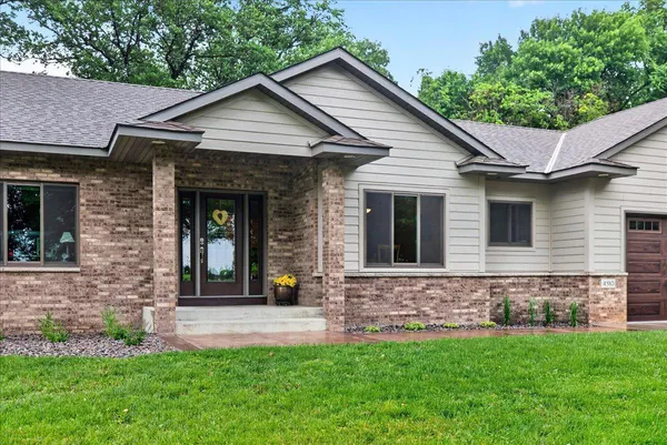 $1,300,000 | 4510 County Road 30 Southwest, Waverly, MN 55390