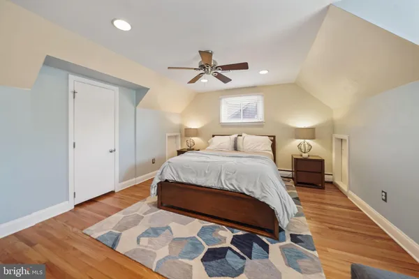 $465,000 | 7526 Henry Avenue, Philadelphia, PA 19128