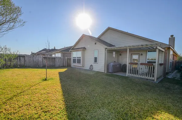$2,400 | 9502 Herons Grove Lane, Katy, TX 77494