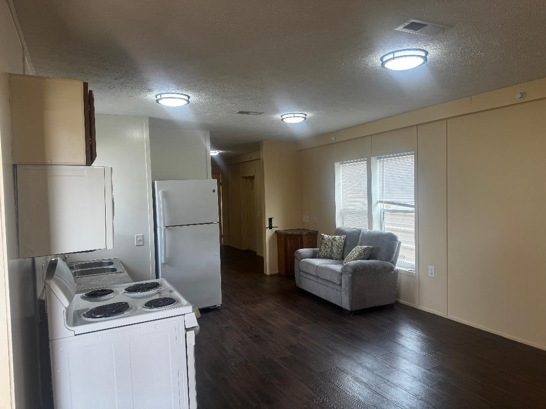 13929 Eagle Pass Street Houston, TX 77015 - Photo 4 of 13