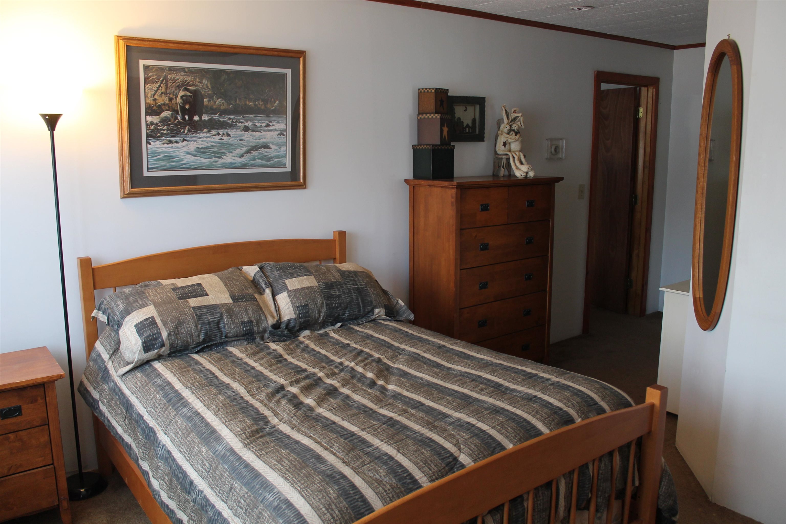 78 Main Street, Unit 2A Lincoln, NH 03251 - Photo 9 of 18