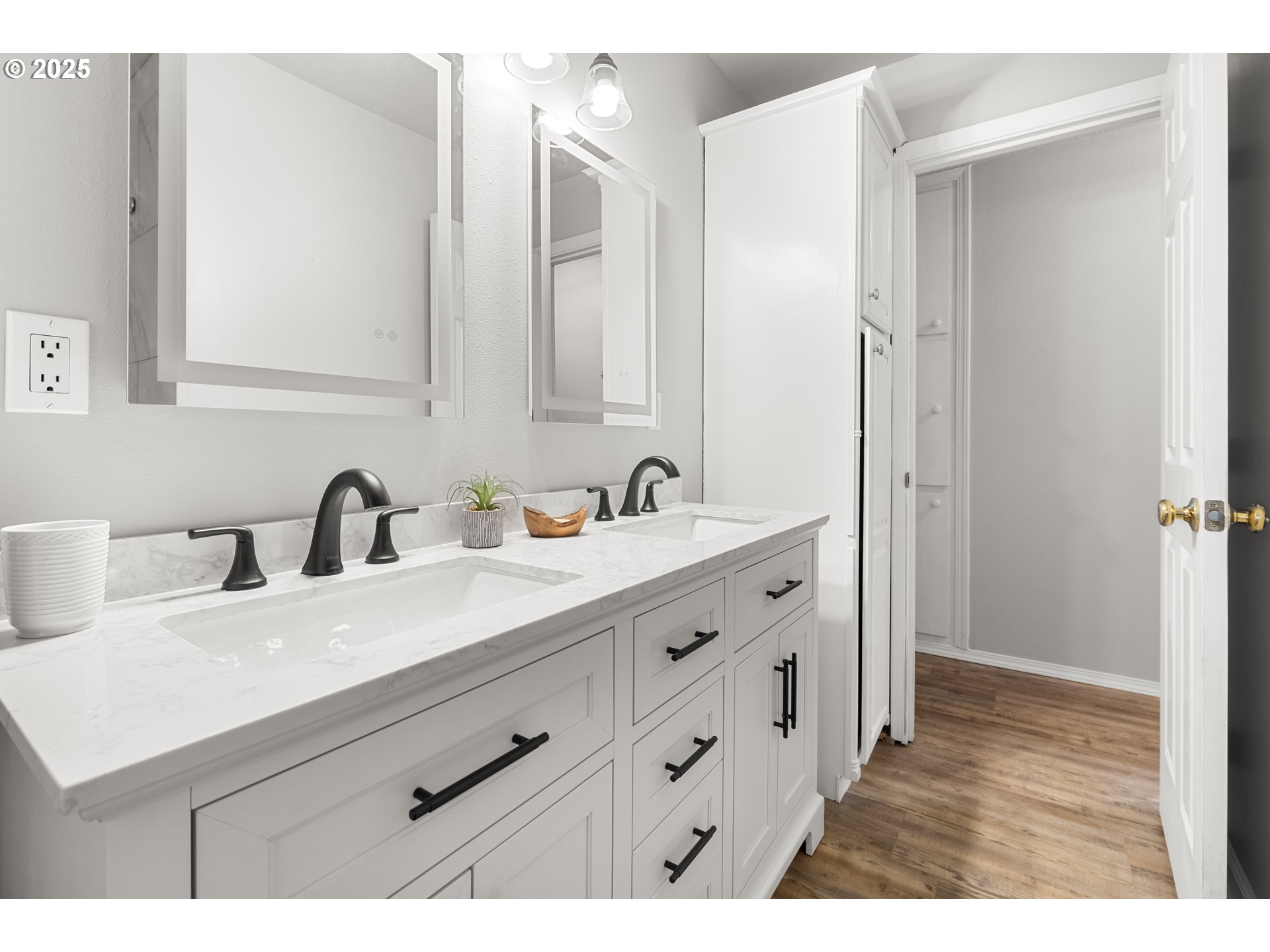 4207 Southwest Sheridan Avenue Pendleton, OR 97801 - Photo 17 of 34 a bathroom with a sink double vanity and a mirror