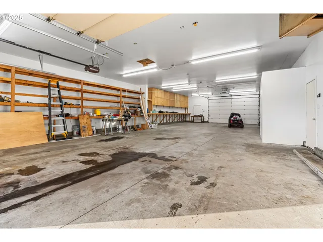 a view of a backyard of the house