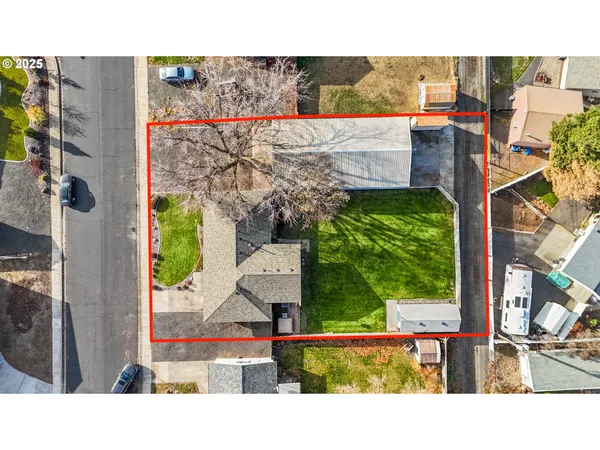 a picture of a house and a yard