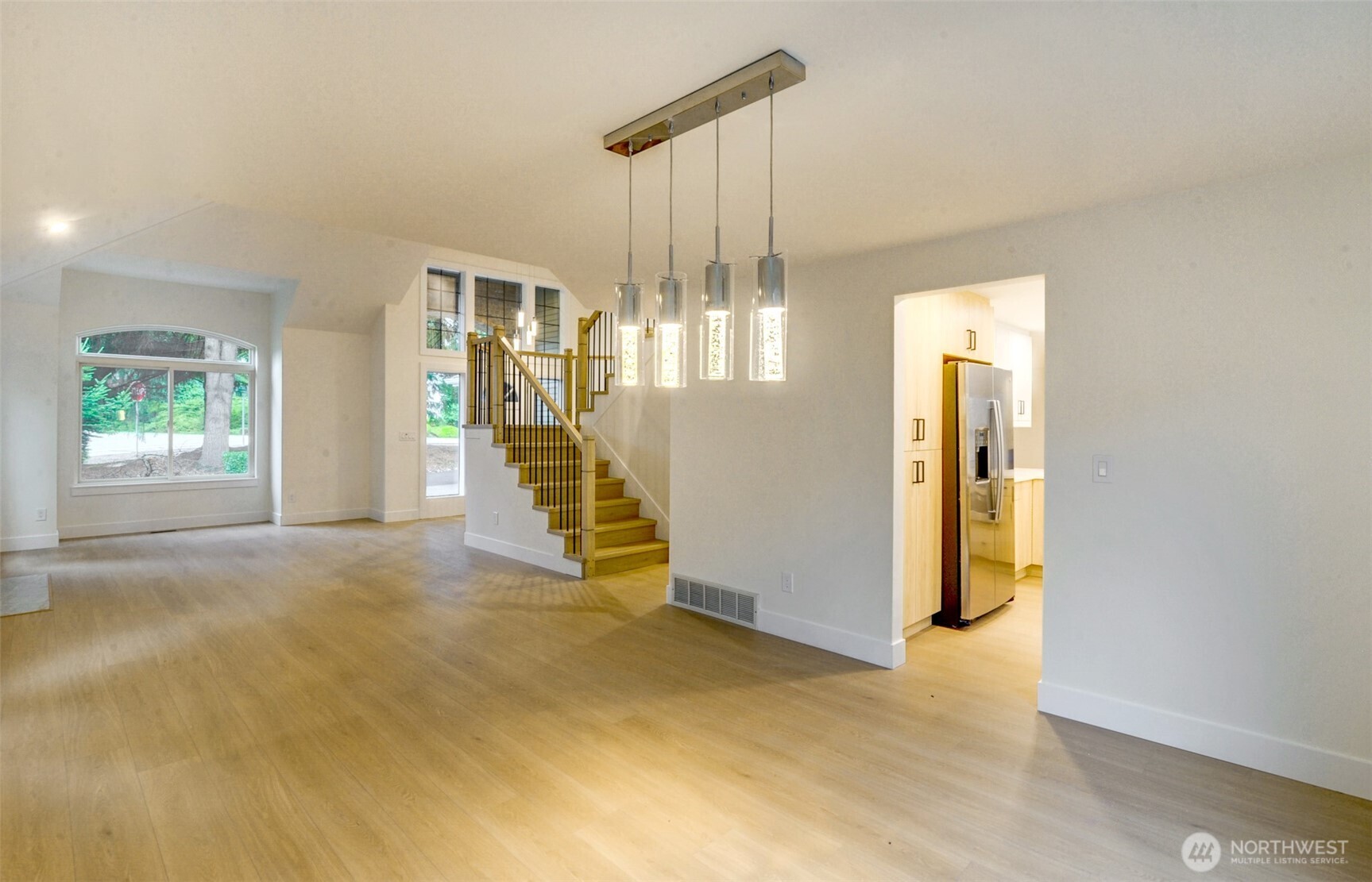 18501 28th Avenue Southeast Bothell, WA 98012 - Photo 12 of 38