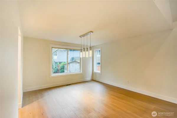 $1,399,000 | 18501 28th Avenue Southeast, Bothell, WA 98012