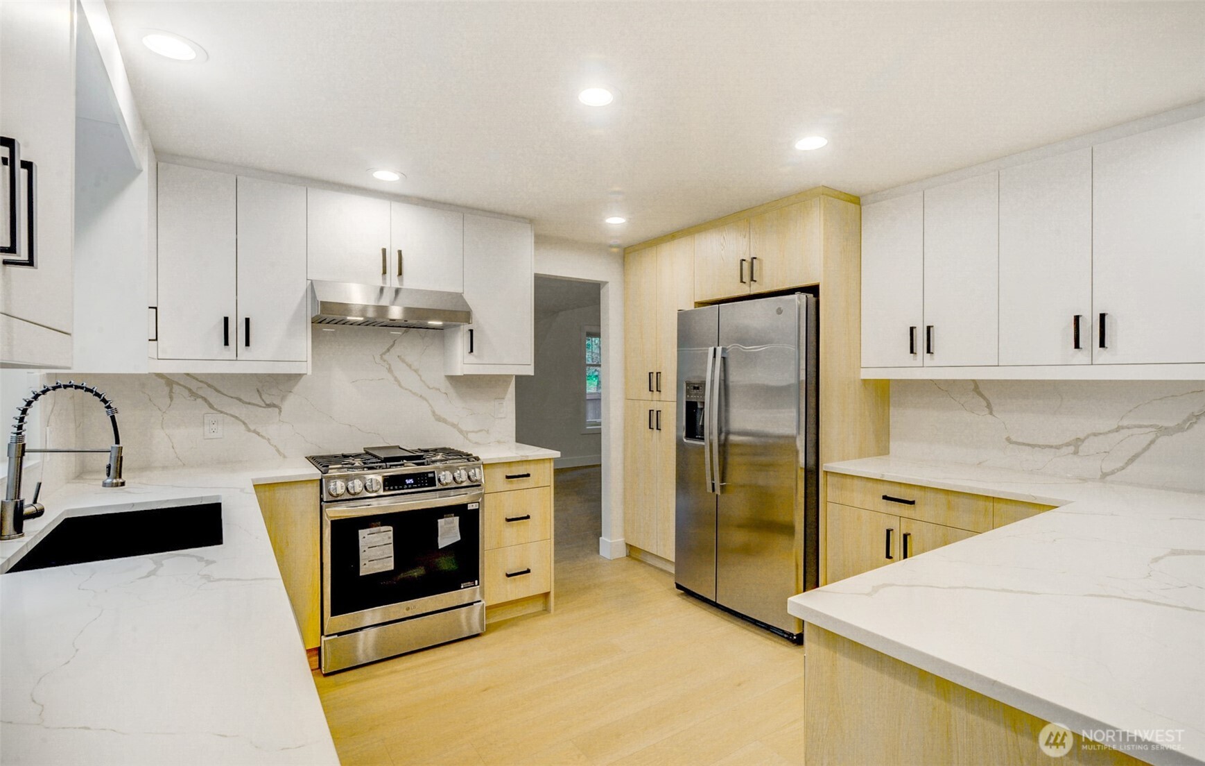 18501 28th Avenue Southeast Bothell, WA 98012 - Photo 14 of 38