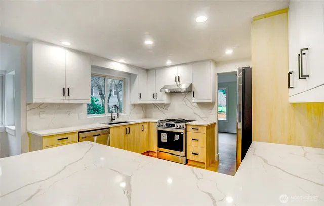 $1,469,000 | 18501 28th Avenue Southeast, Bothell, WA 98012