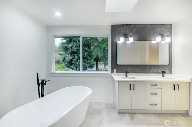 $1,469,000 | 18501 28th Avenue Southeast, Bothell, WA 98012