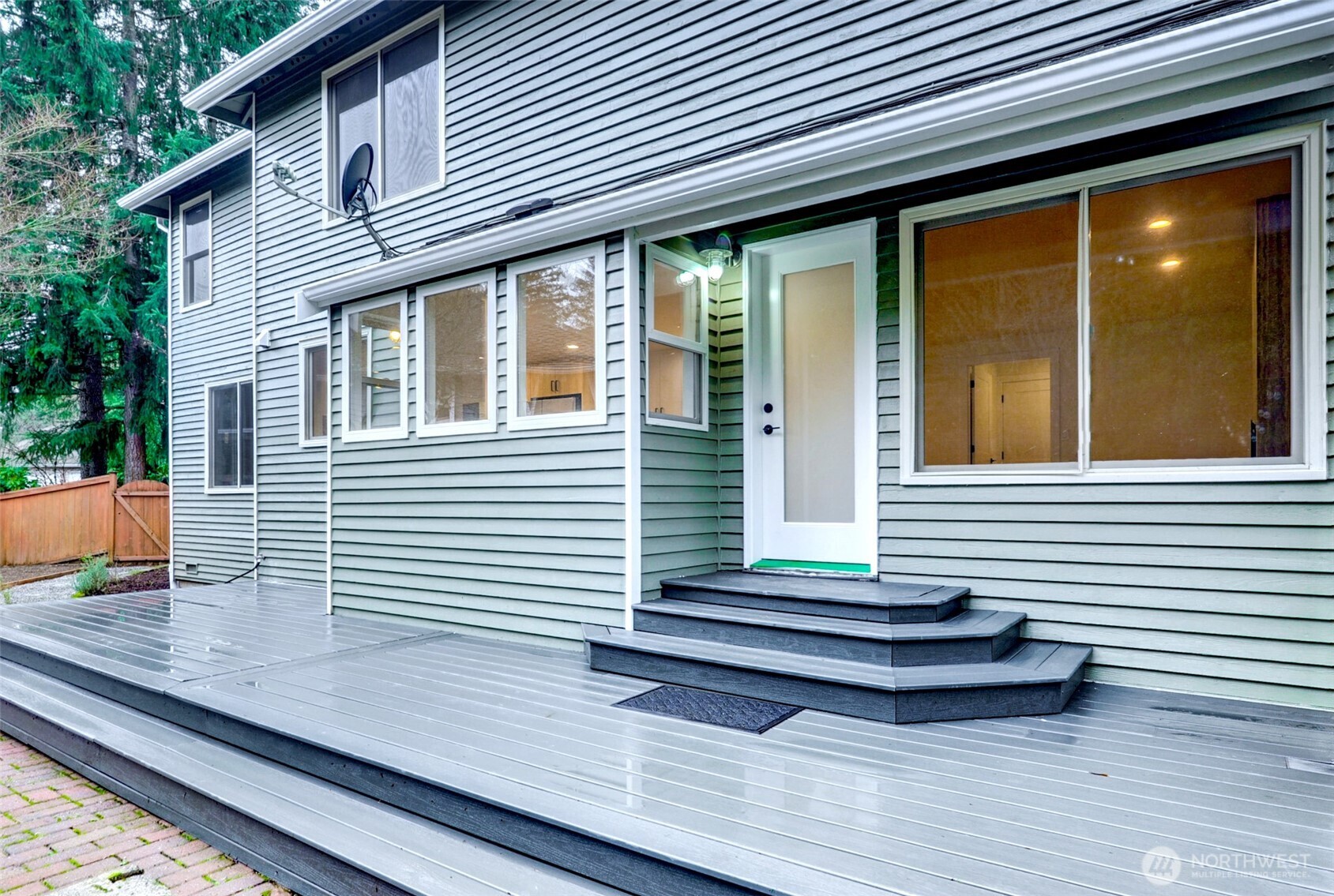 18501 28th Avenue Southeast Bothell, WA 98012 - Photo 37 of 38