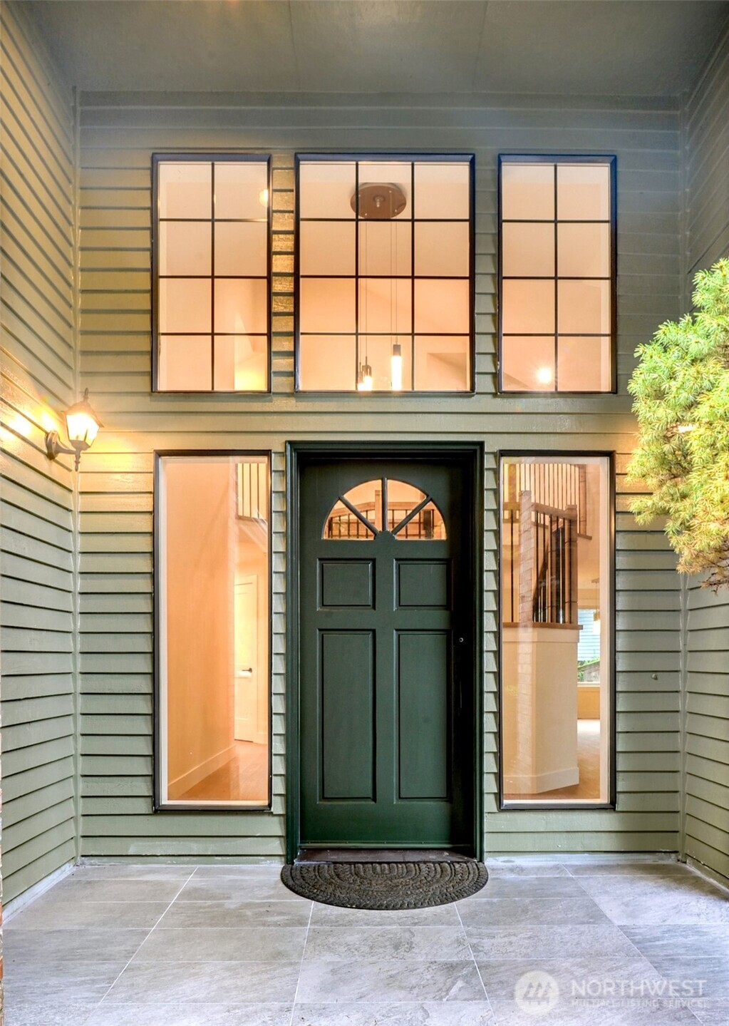 18501 28th Avenue Southeast Bothell, WA 98012 - Photo 5 of 38