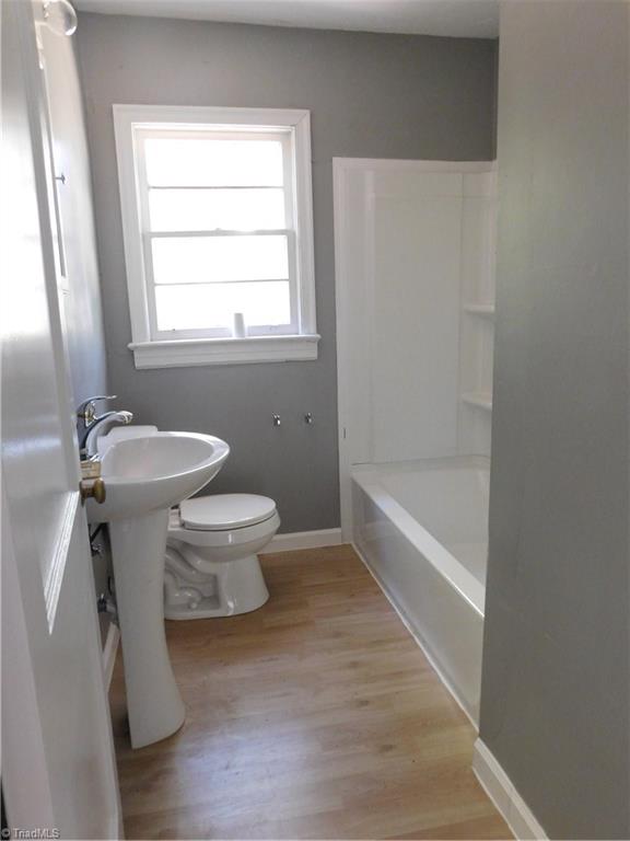 1315 Cook Street High Point, NC 27262 - Photo 6 of 10