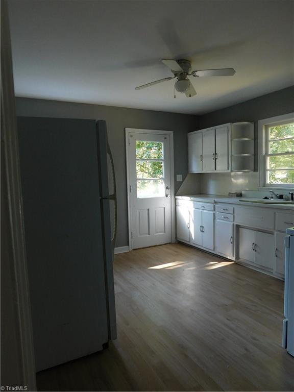 1315 Cook Street High Point, NC 27262 - Photo 7 of 10