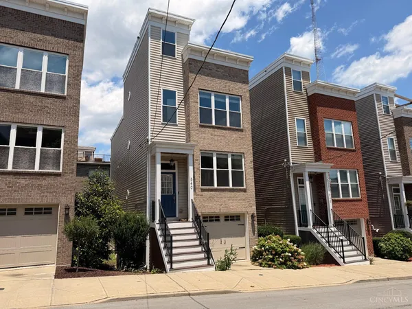 $634,900 | 540 Slack Street, Cincinnati, OH 45202