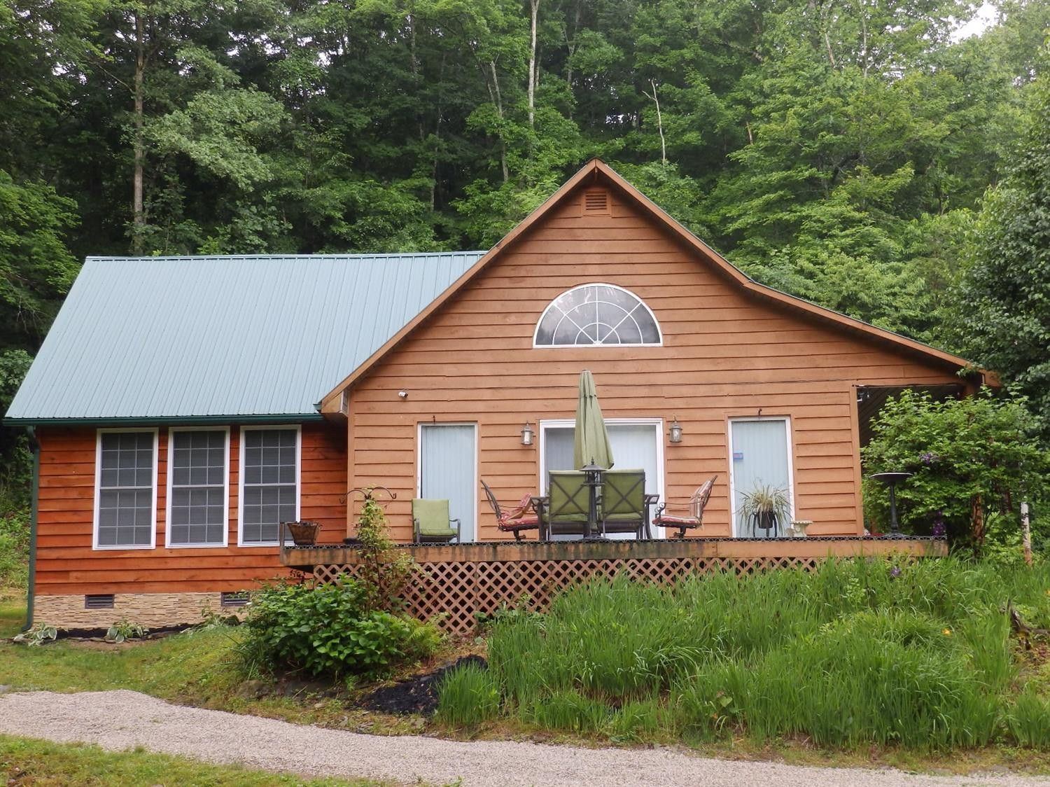 77 Slab Camp Road Frenchburg, KY 40322 - Photo 1 of 58 Photo 1