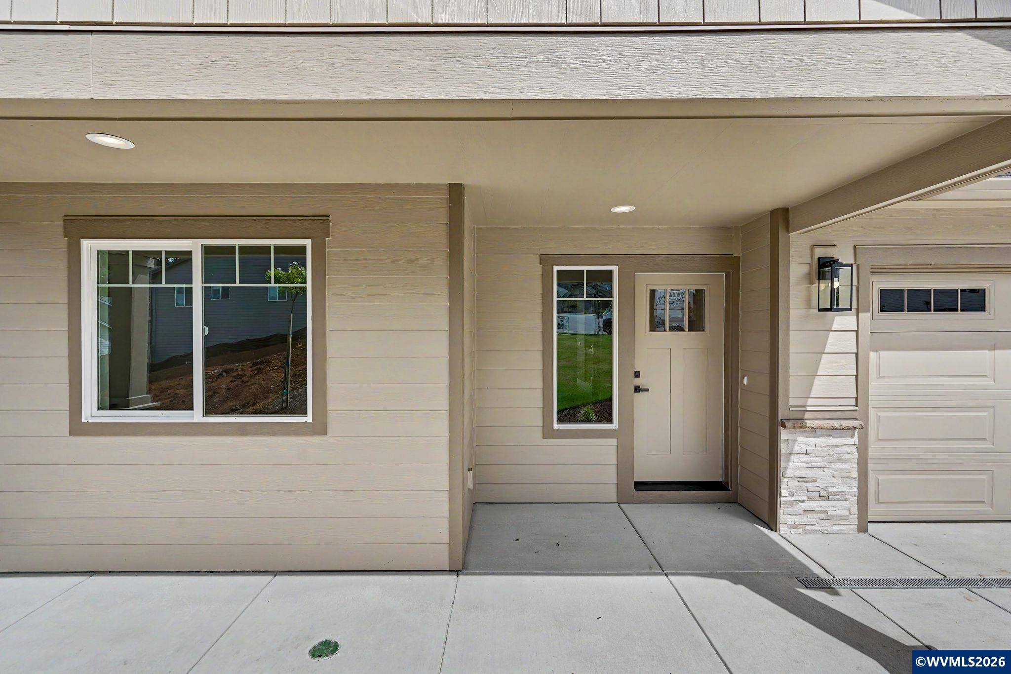5642 Jeremy Vly Road Southeast Salem, OR 97306 - Photo 2 of 43