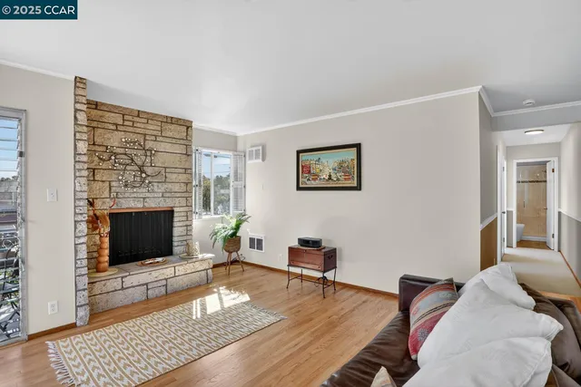 $675,000 | 1601 Broadway, Unit 9, Alameda, CA 94501