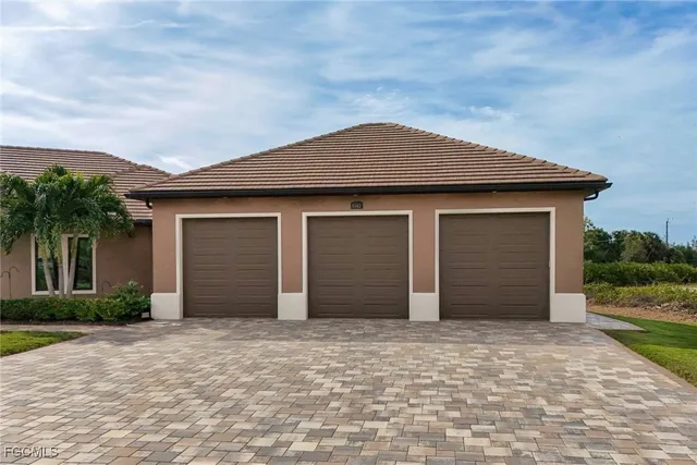 $1,150,000 | 6142 Calusa Rdg Trail, Bokeelia, FL 33922