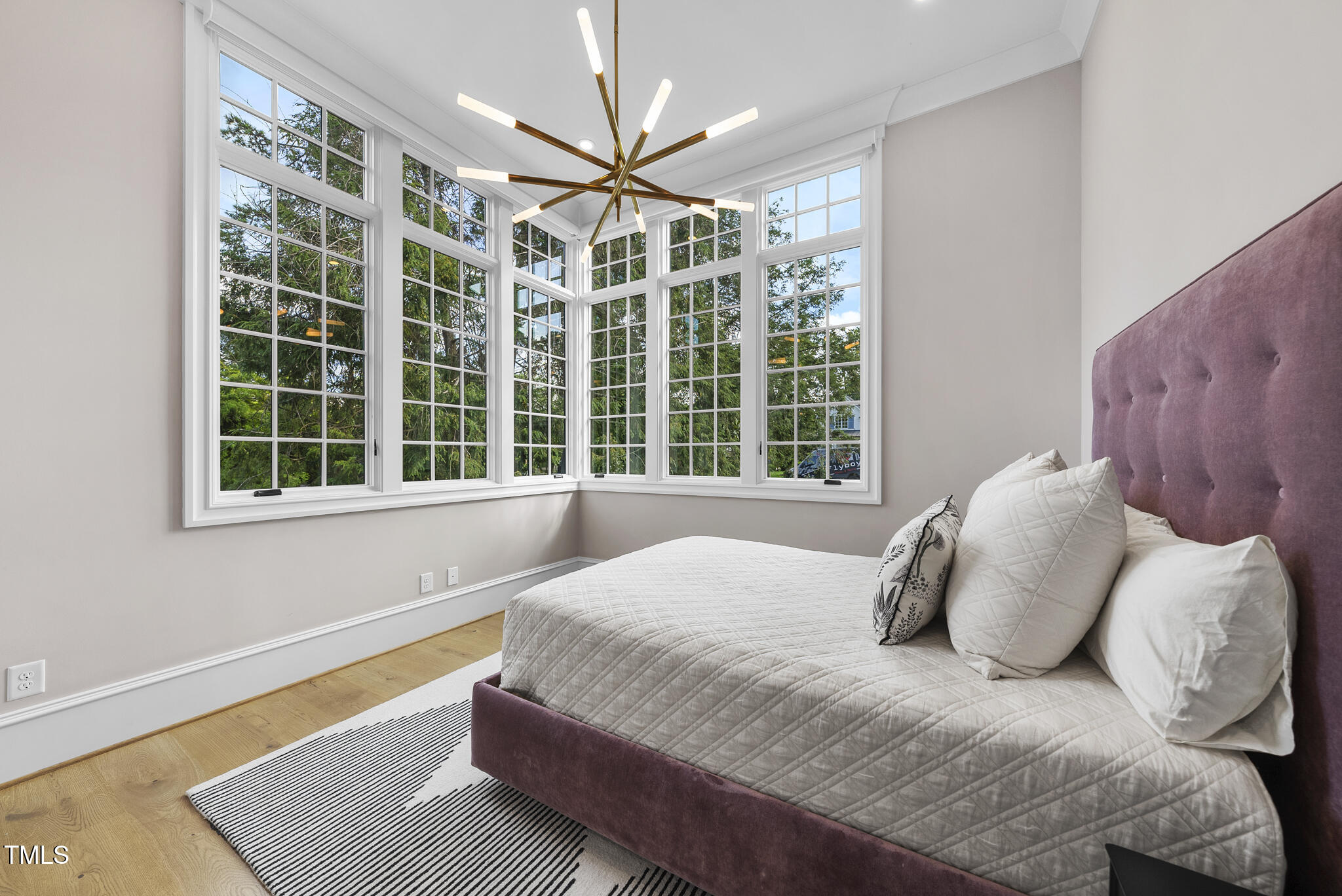 812 Manchester Drive Raleigh, NC 27609 - Photo 8 of 54 DSC03178