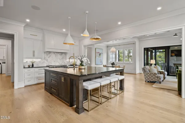 $3,200,000 | 812 Manchester Drive, Raleigh, NC 27609