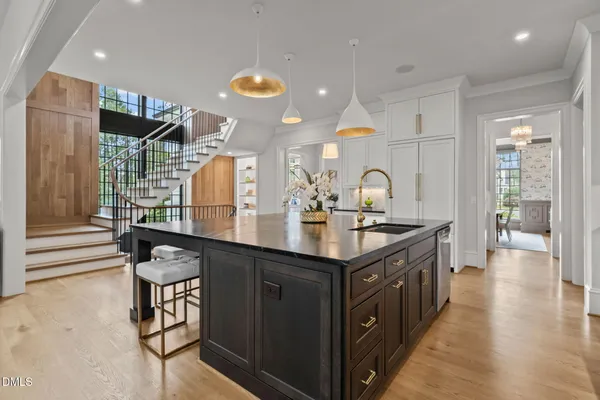 $3,200,000 | 812 Manchester Drive, Raleigh, NC 27609