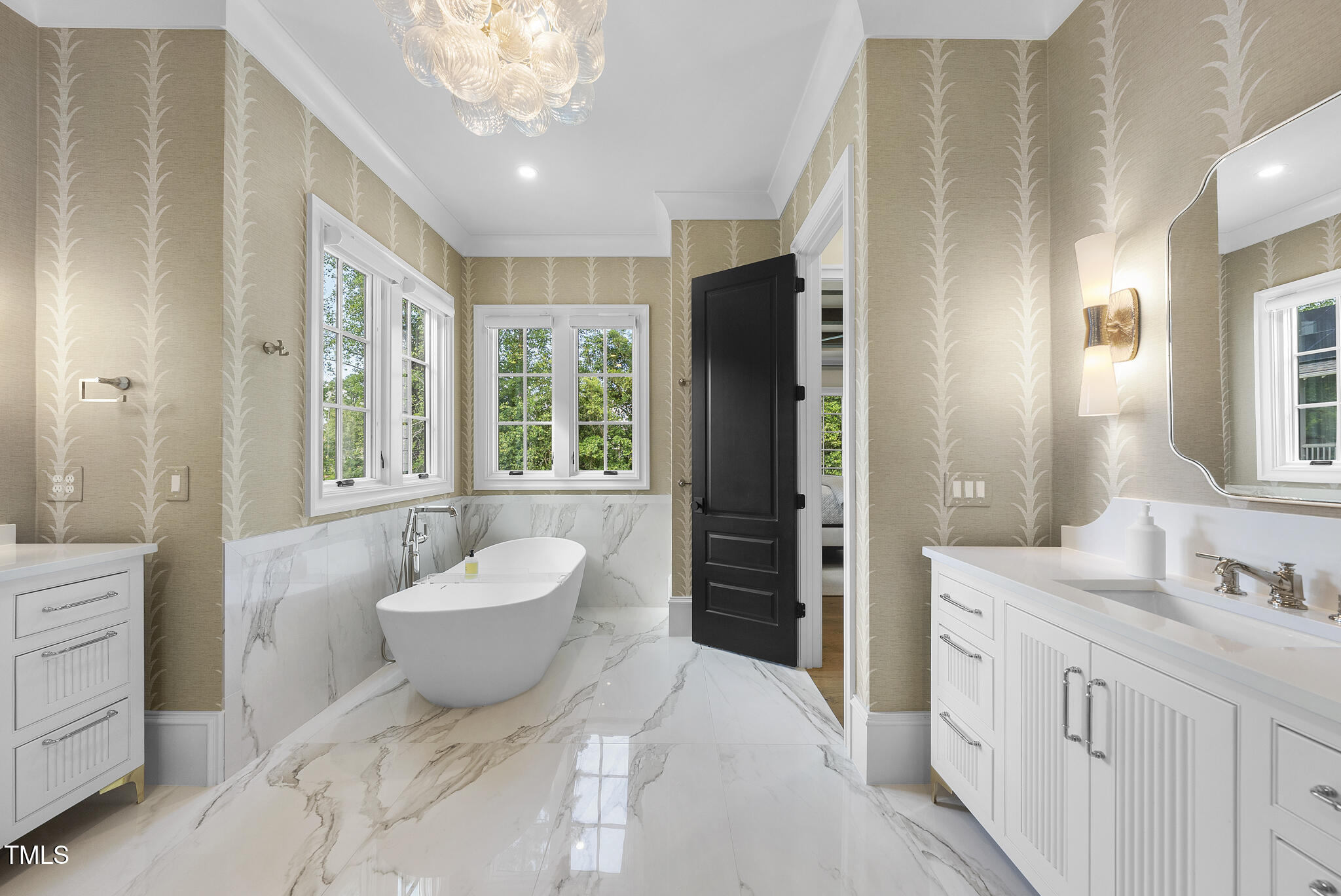 812 Manchester Drive Raleigh, NC 27609 - Photo 22 of 54 DSC03220