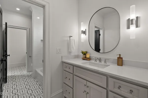$3,200,000 | 812 Manchester Drive, Raleigh, NC 27609