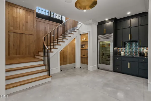 $3,200,000 | 812 Manchester Drive, Raleigh, NC 27609