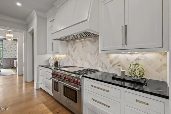 $3,200,000 | 812 Manchester Drive, Raleigh, NC 27609