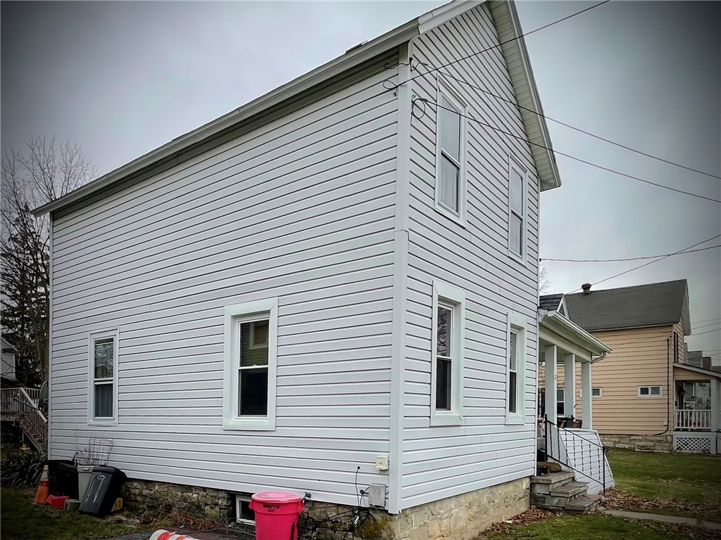 17 Grove Avenue Auburn, NY 13021 - Photo 3 of 12