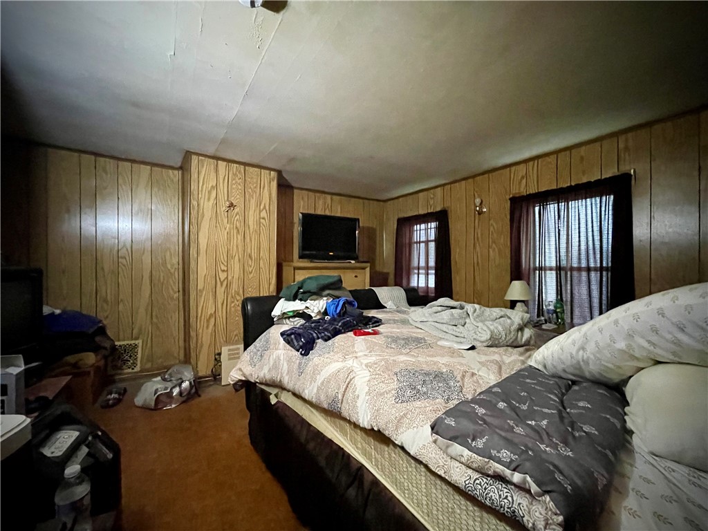 17 Grove Avenue Auburn, NY 13021 - Photo 9 of 12