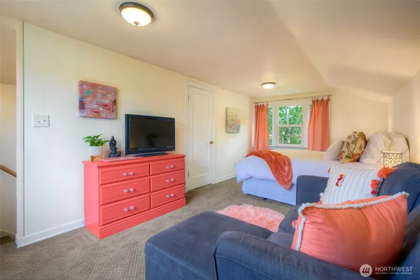 $419,000 | 408 7th Avenue Southeast, Olympia, WA 98501