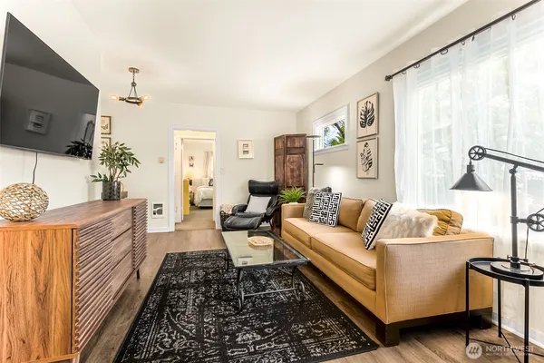 $419,000 | 408 7th Avenue Southeast, Olympia, WA 98501