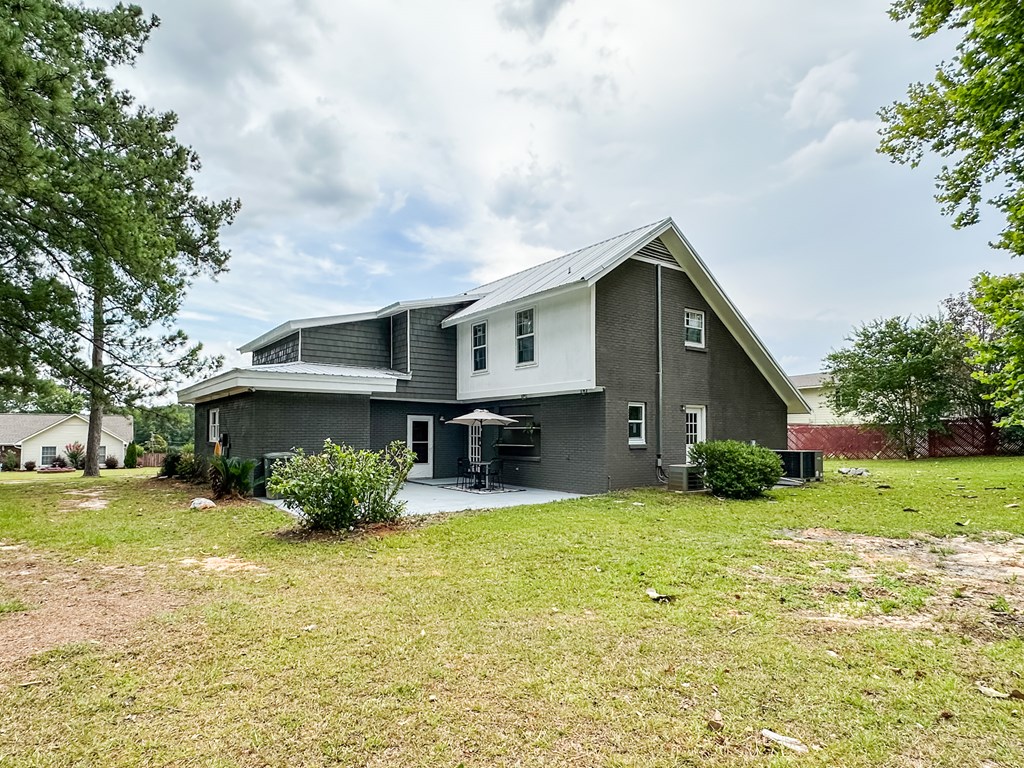 301 Natchez Road Enterprise, AL 36330 - Photo 21 of 27 Back of house