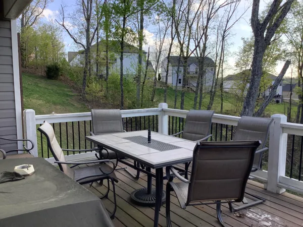 $440,000 | 6497 Frankfurt Road, Ooltewah, TN 37363