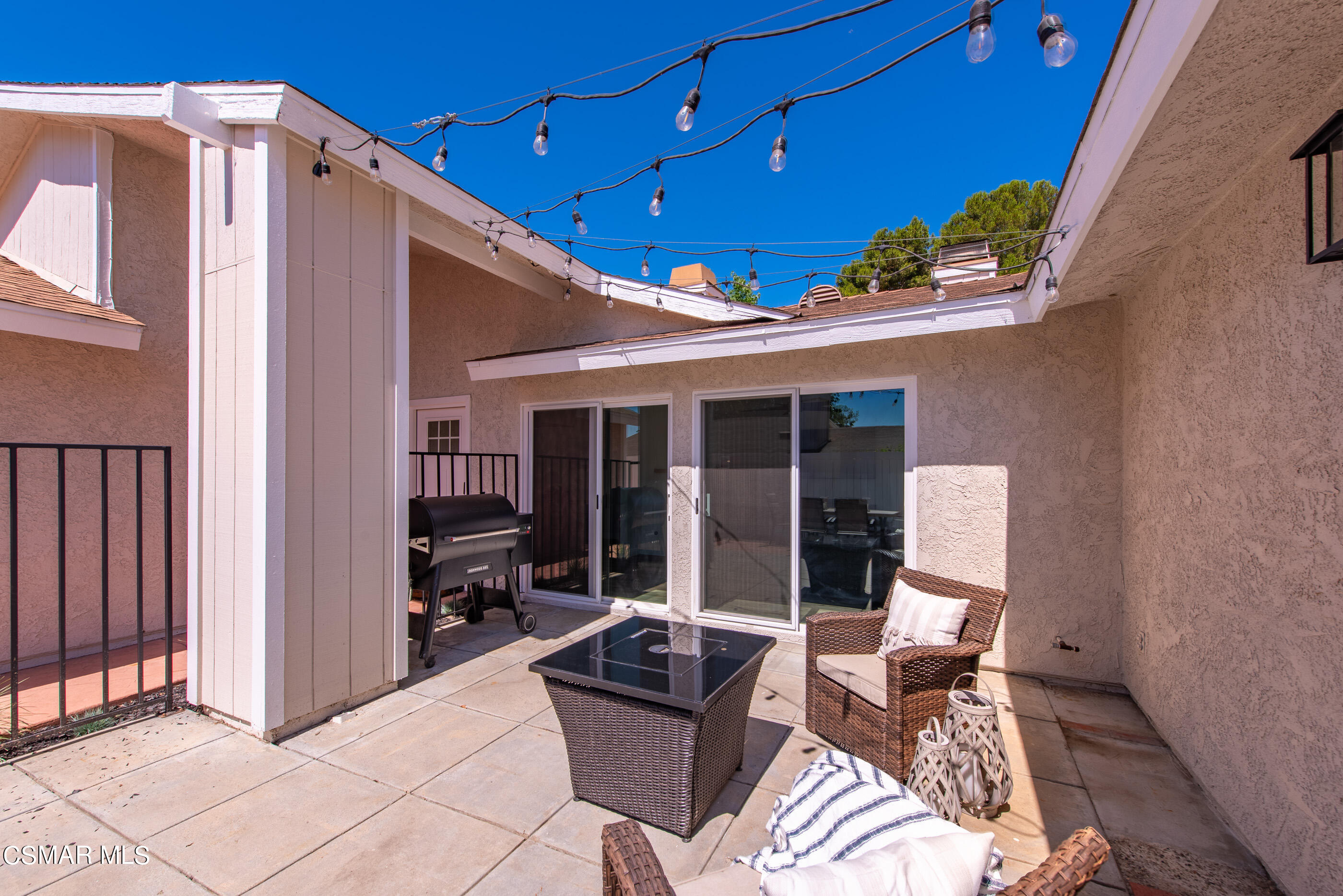 14951 Reedley Street Moorpark, CA 93021 - Photo 25 of 35 14951 Reedley St Moorpark-26