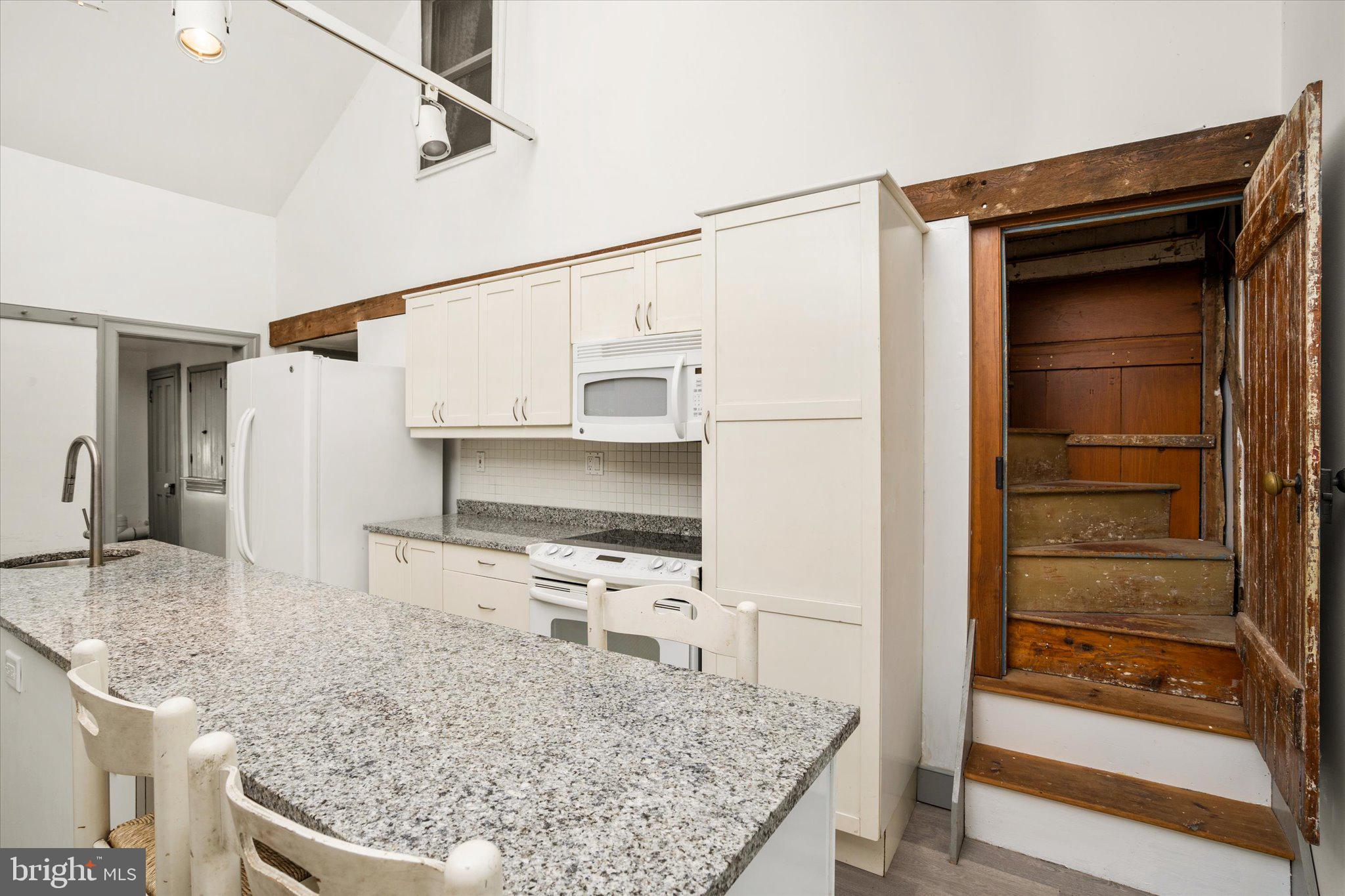 175 Cranbury Road West Windsor, NJ 08550 - Photo 27 of 63 Gallery Image 27