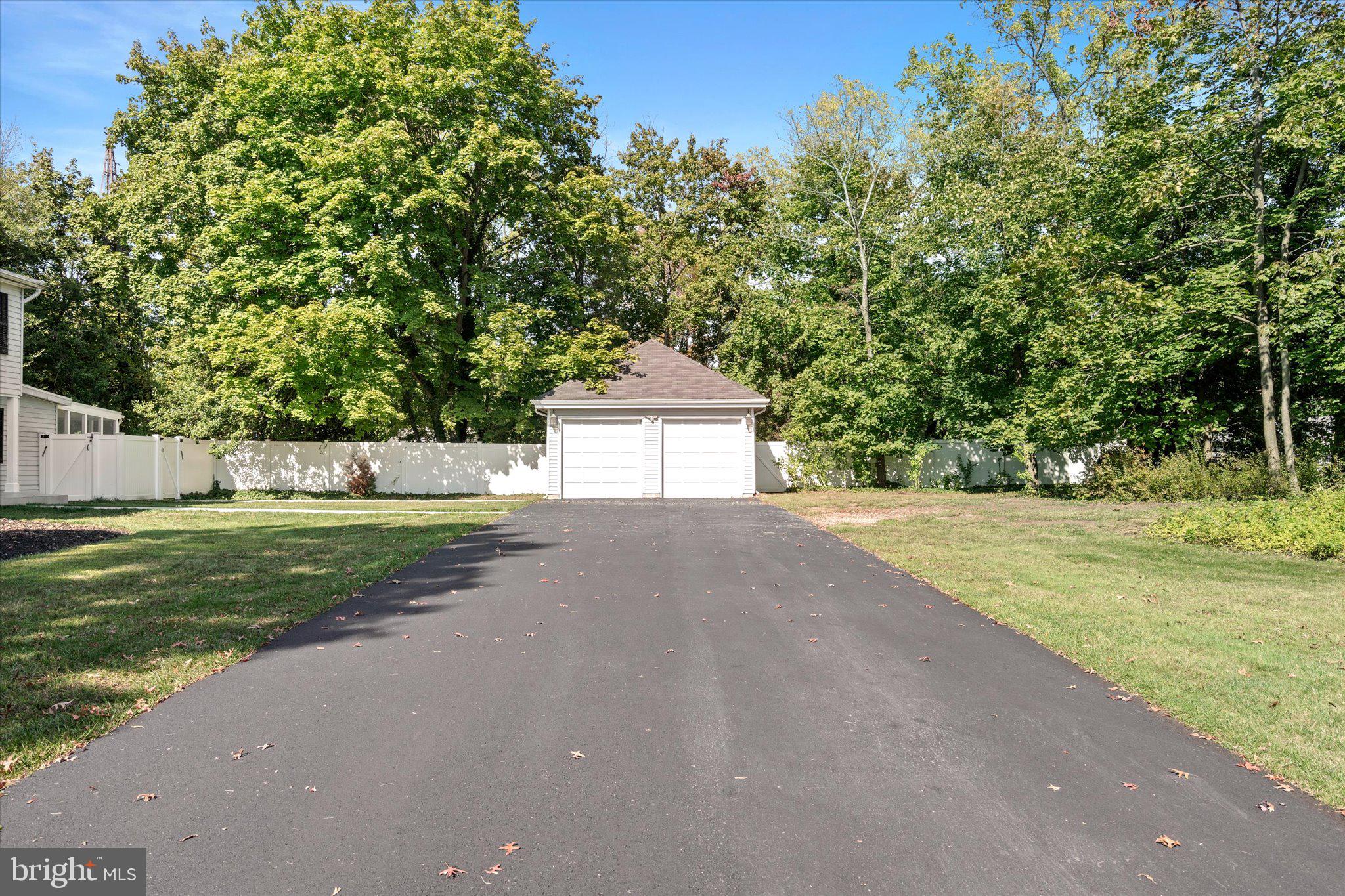 175 Cranbury Road West Windsor, NJ 08550 - Photo 3 of 63 Gallery Image 3