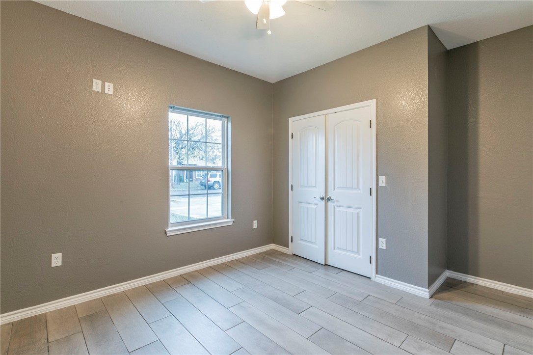 1114 Houston Street Waco, TX 76704 - Photo 13 of 20