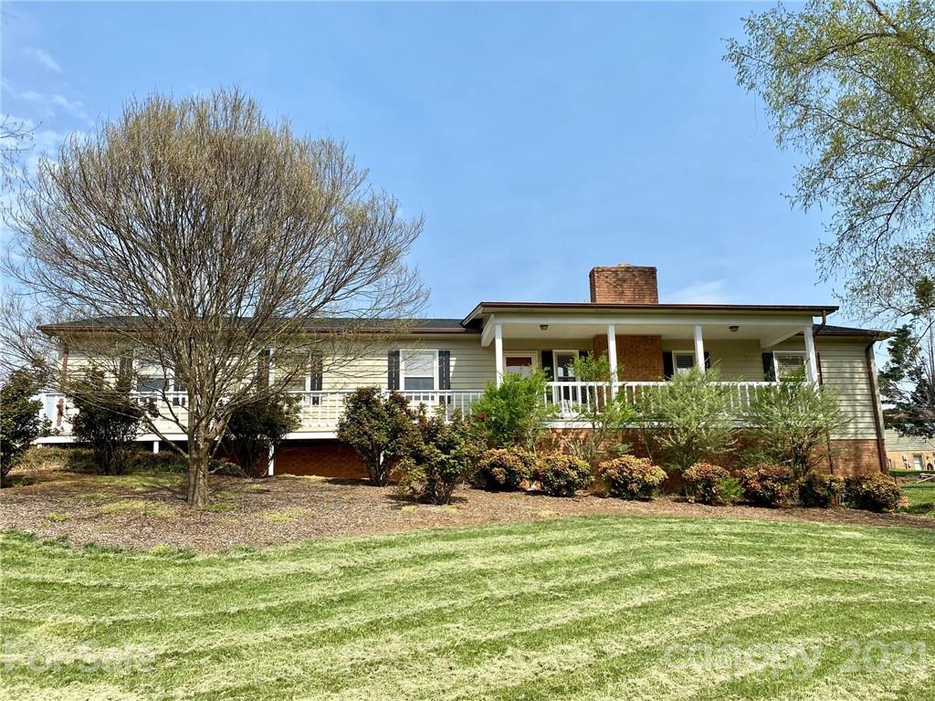 78 Cedar Road Hickory, NC 28601 - Photo 1 of 34 Gallery Image 1